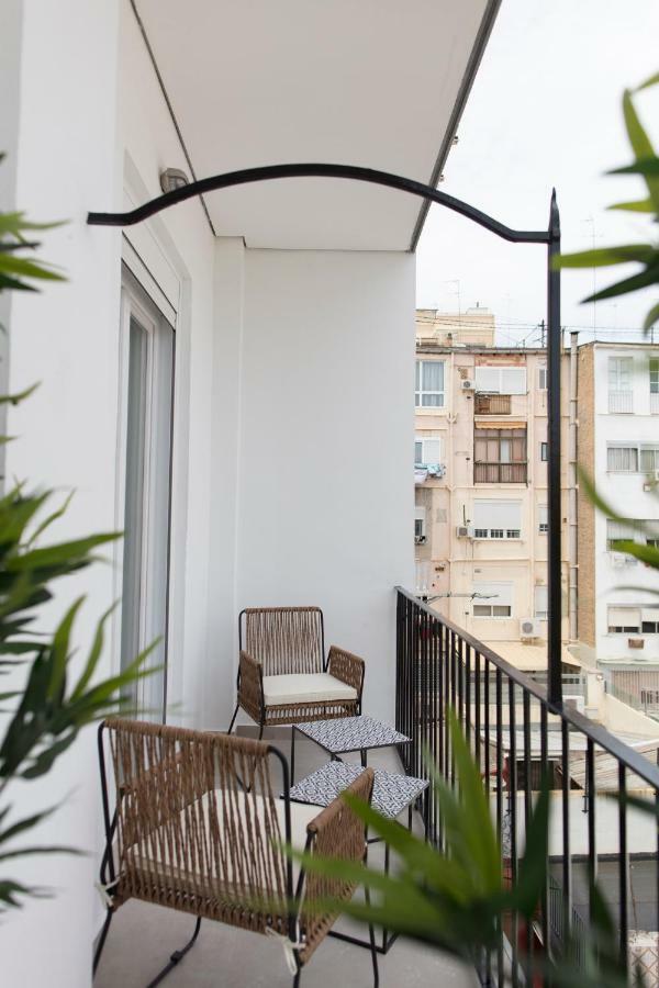 Florit Flats - Chic And Central In A Lively But Quiet Area All Walking Distance Valenza Esterno foto